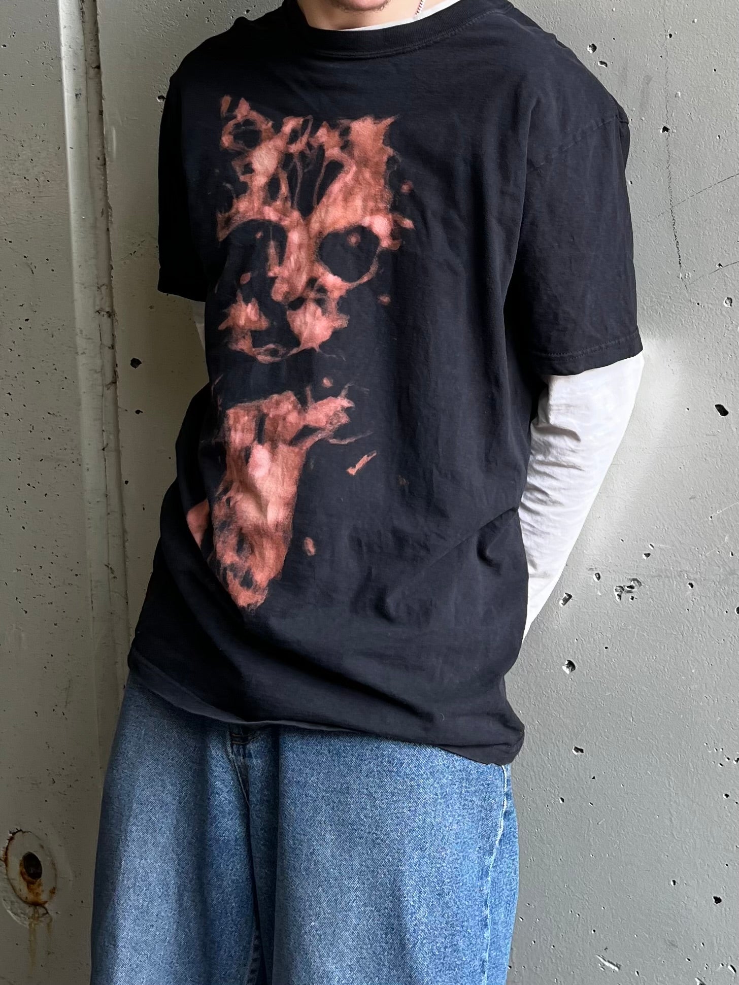 Bleached Short Sleeve Cat Design Shirt