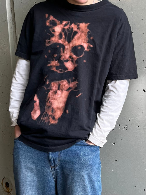 Bleached Short Sleeve Cat Design Shirt