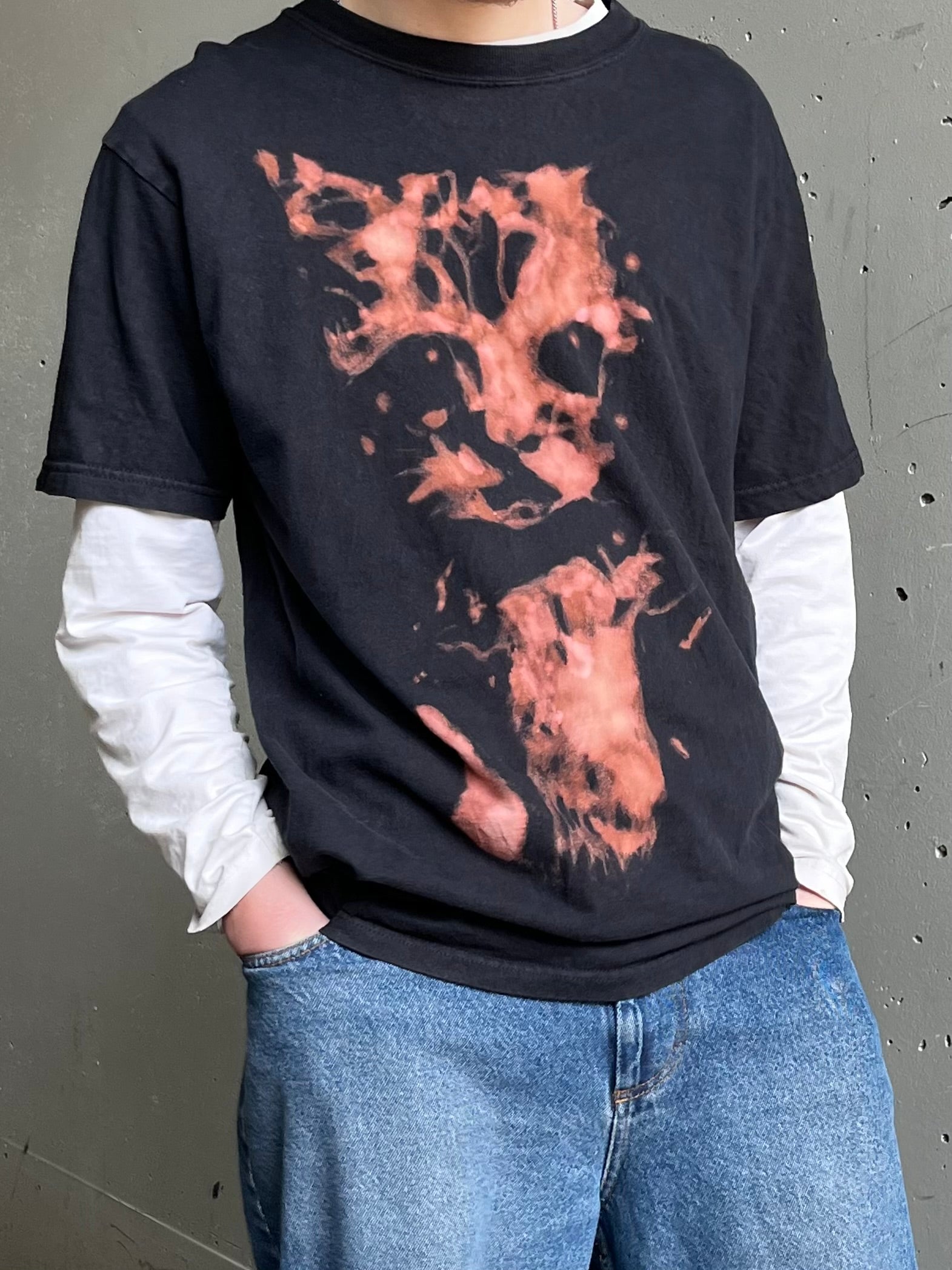 Bleached Short Sleeve Cat Design Shirt