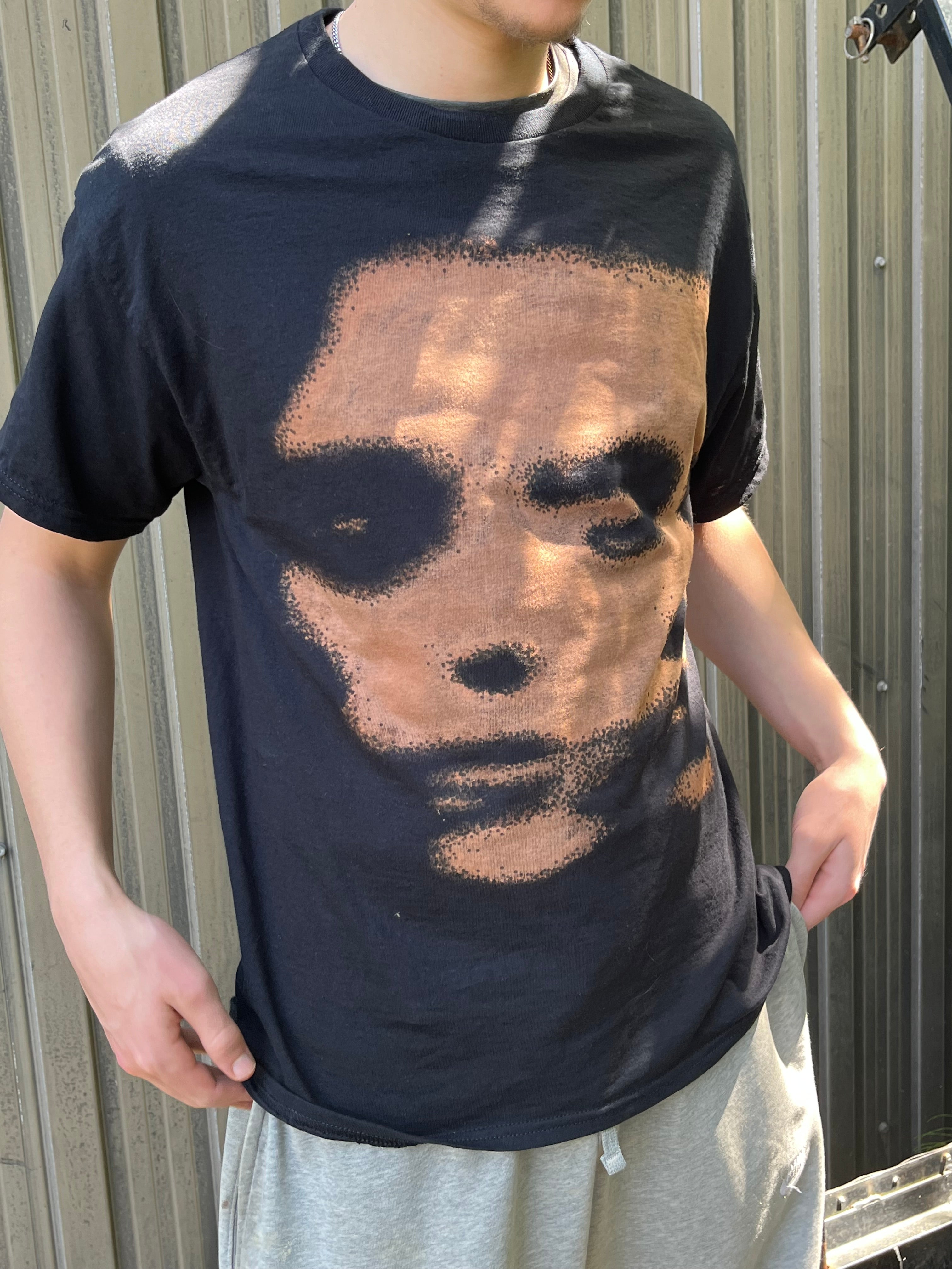 Bleached Short Sleeve Distorted Facial Art Shirt
